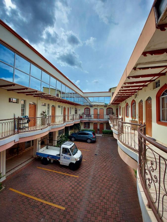 Hotel Continental Plaza 圣米格尔 外观 照片