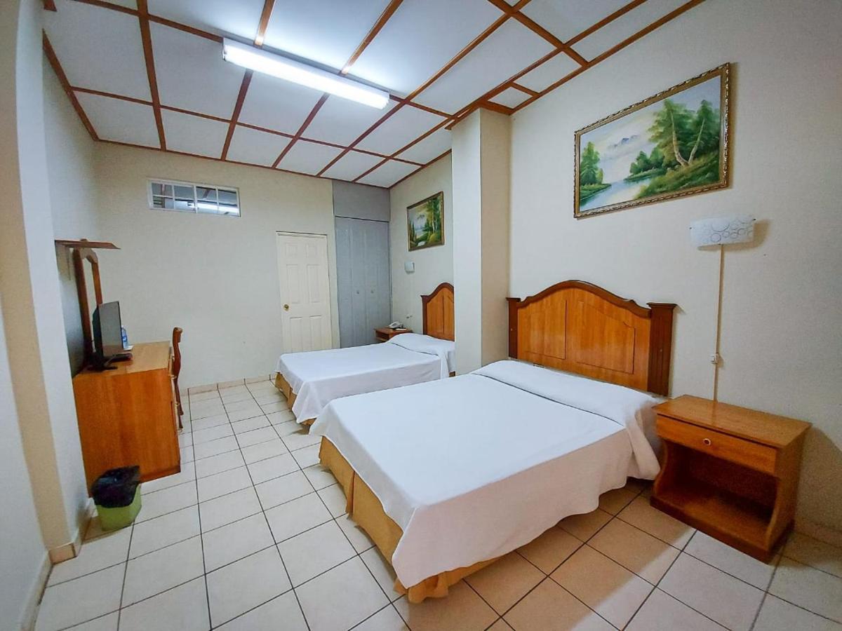 Hotel Continental Plaza 圣米格尔 外观 照片